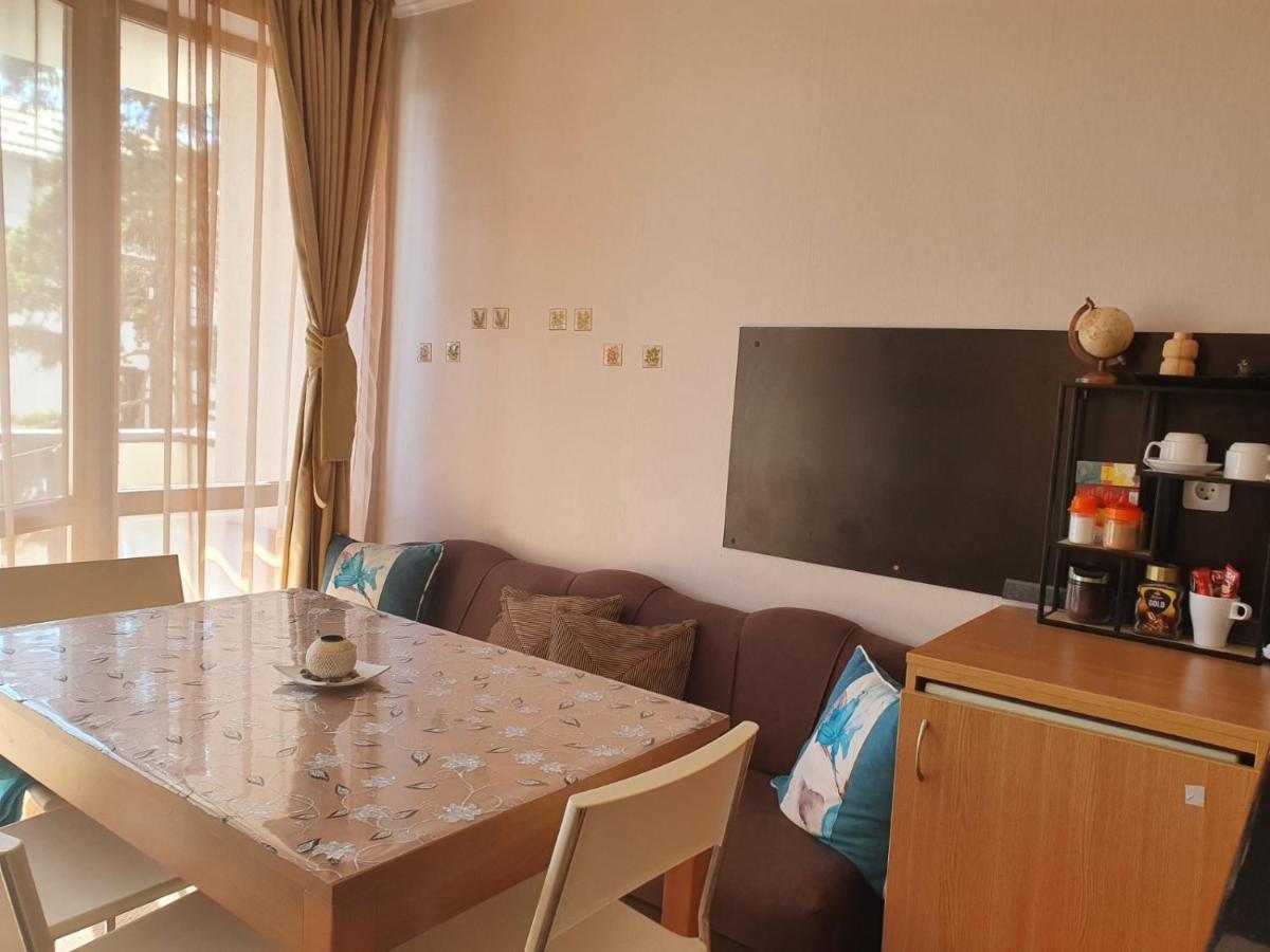 Apartment 428A In Hotel Snezhanka, بامبوروفو المظهر الخارجي الصورة