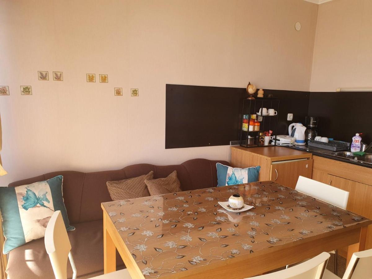 Apartment 428A In Hotel Snezhanka, بامبوروفو المظهر الخارجي الصورة